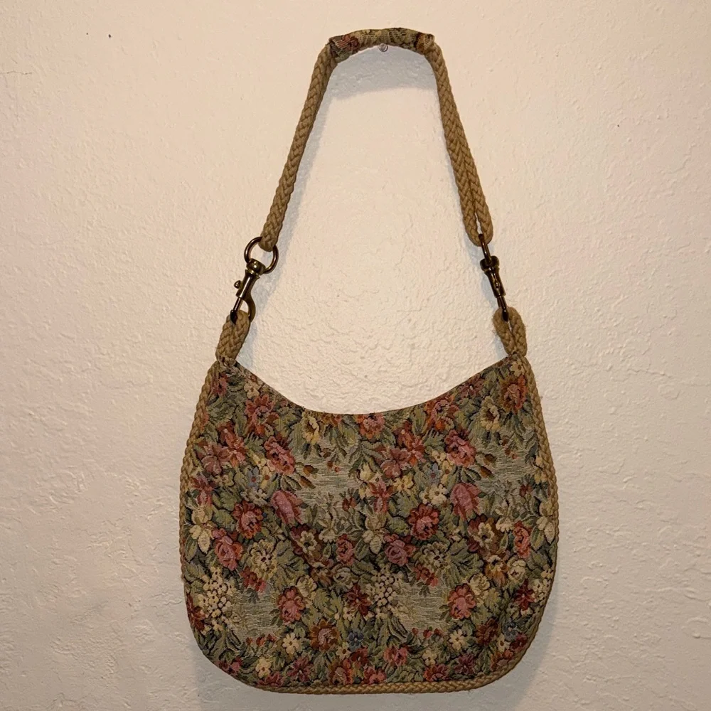 Vintage Floral Tapestry Shoulder Bag - Picture 2 of 9